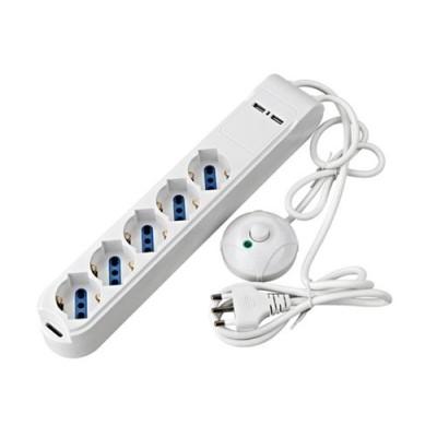 Multipresa bianca n5 prese schuko/bipasso 10/16a con interruttore <br />